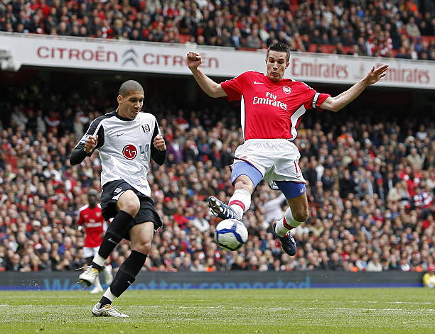 后卫用他的 后卫用他的