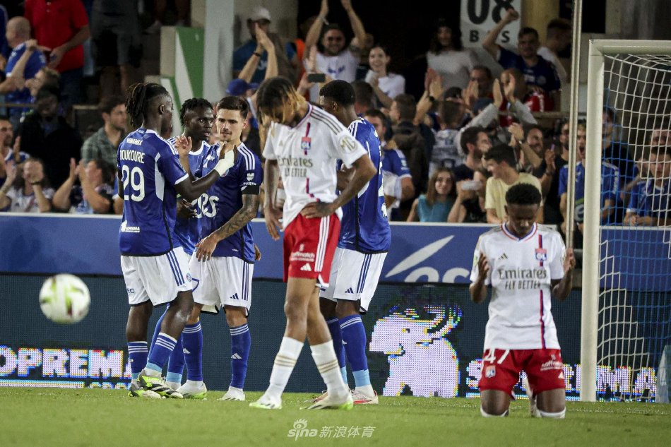 而另一位外 而另一位外